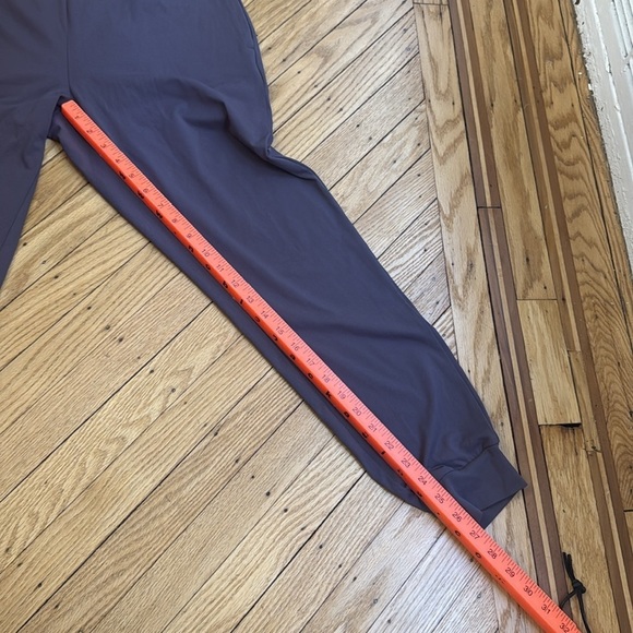 Fabletics Dark Purple Athletic Joggers Women’s M - Picture 5 of 7